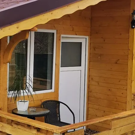 Cabanute Luca Ama Bran Lodge *