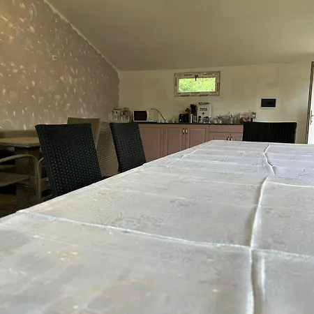 Cabanute Luca Ama Bran *